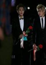 EXO֮��Ϲײ���������